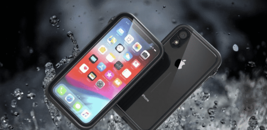 iPhone XR waterproof cases