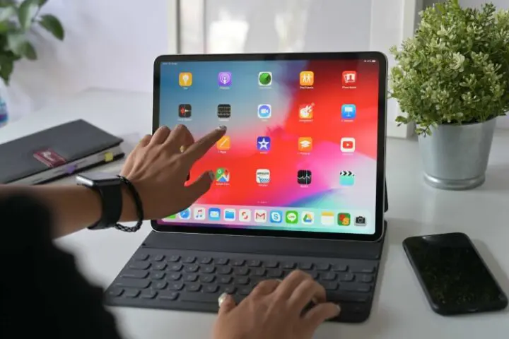 iPad Pro 12.9 keyboard case