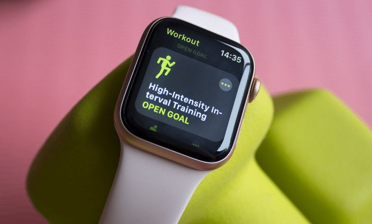 review-activity-awards-bring-your-apple-watch-fitness-achievements-to