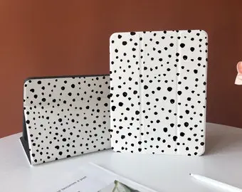 Polka dot iPad 10.2 cover with internal Apple Pencil holder iPad 10.2-inch cases