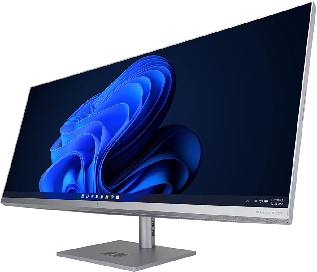 HP Envy 34 Desktop Computer: Brilliant display and robust performance!