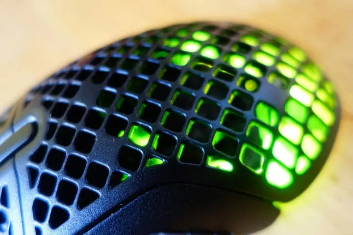 Customization of SteelSeries wireless mouse
