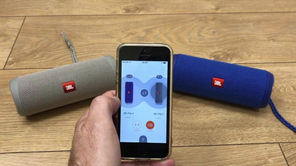 Link 2 Bluetooth speakers: JBL Connect+