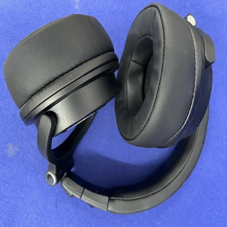 OneOdio Monitor 60 Review - Headphones for Professionals?