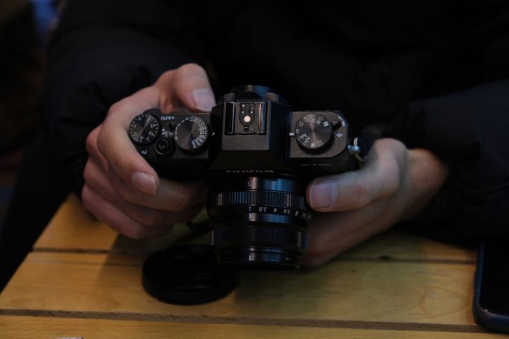 used mirrorless camera buying guide